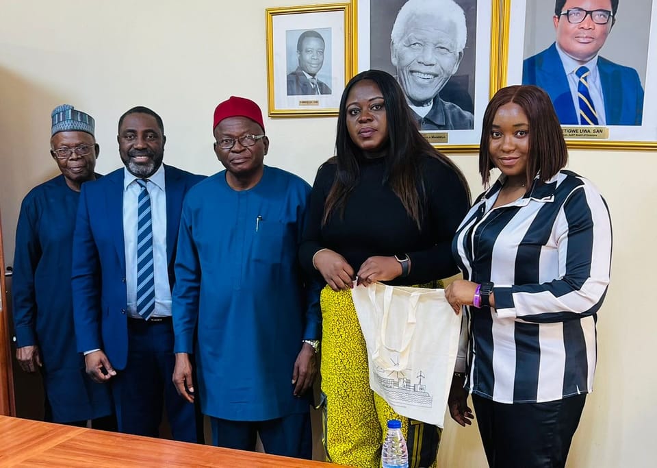 AUST, BTH Strengthen Global  Strategic Ties